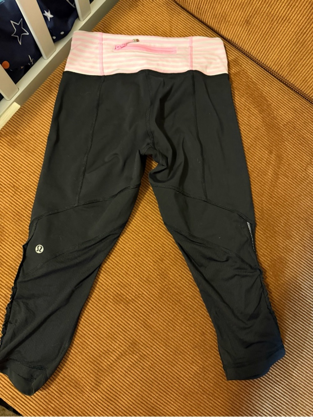 Lululemon Black Cropped Leggings Pink Stripe Waistband Size 4